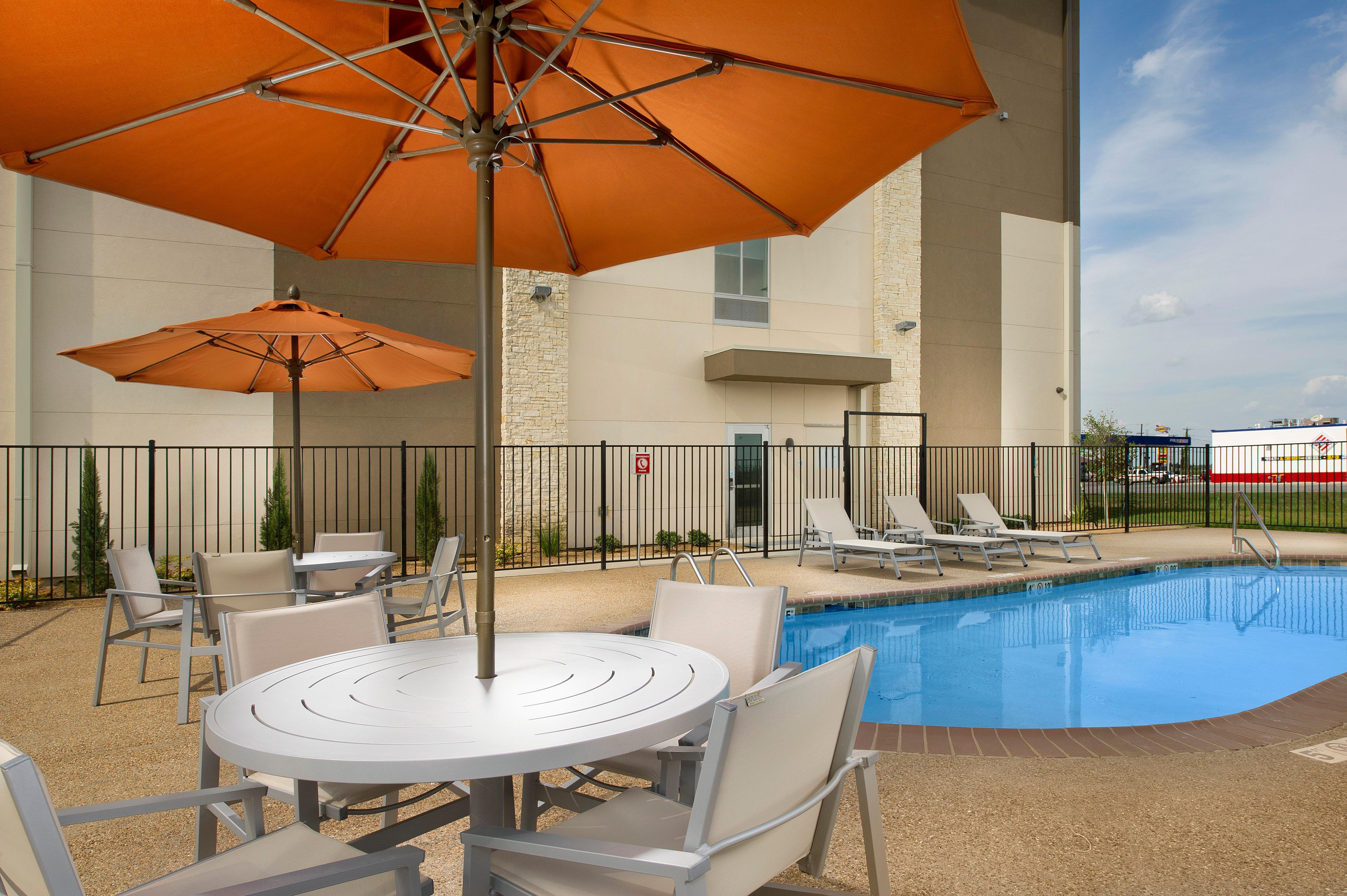 Holiday Inn Express & Suites Bay City By Ihg Εξωτερικό φωτογραφία