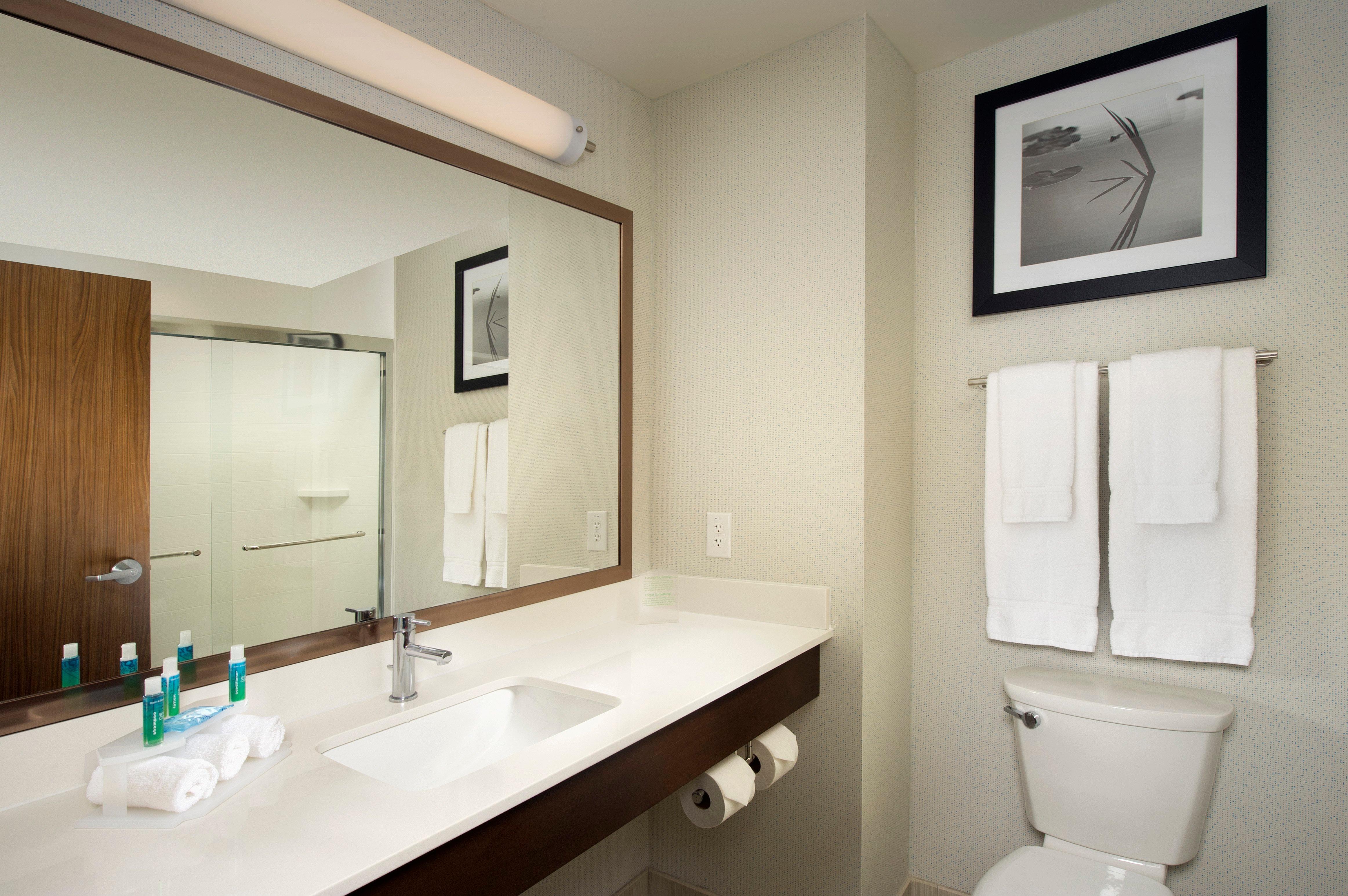 Holiday Inn Express & Suites Bay City By Ihg Εξωτερικό φωτογραφία
